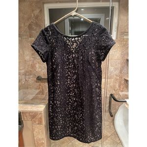 Loft black lace dress like new !